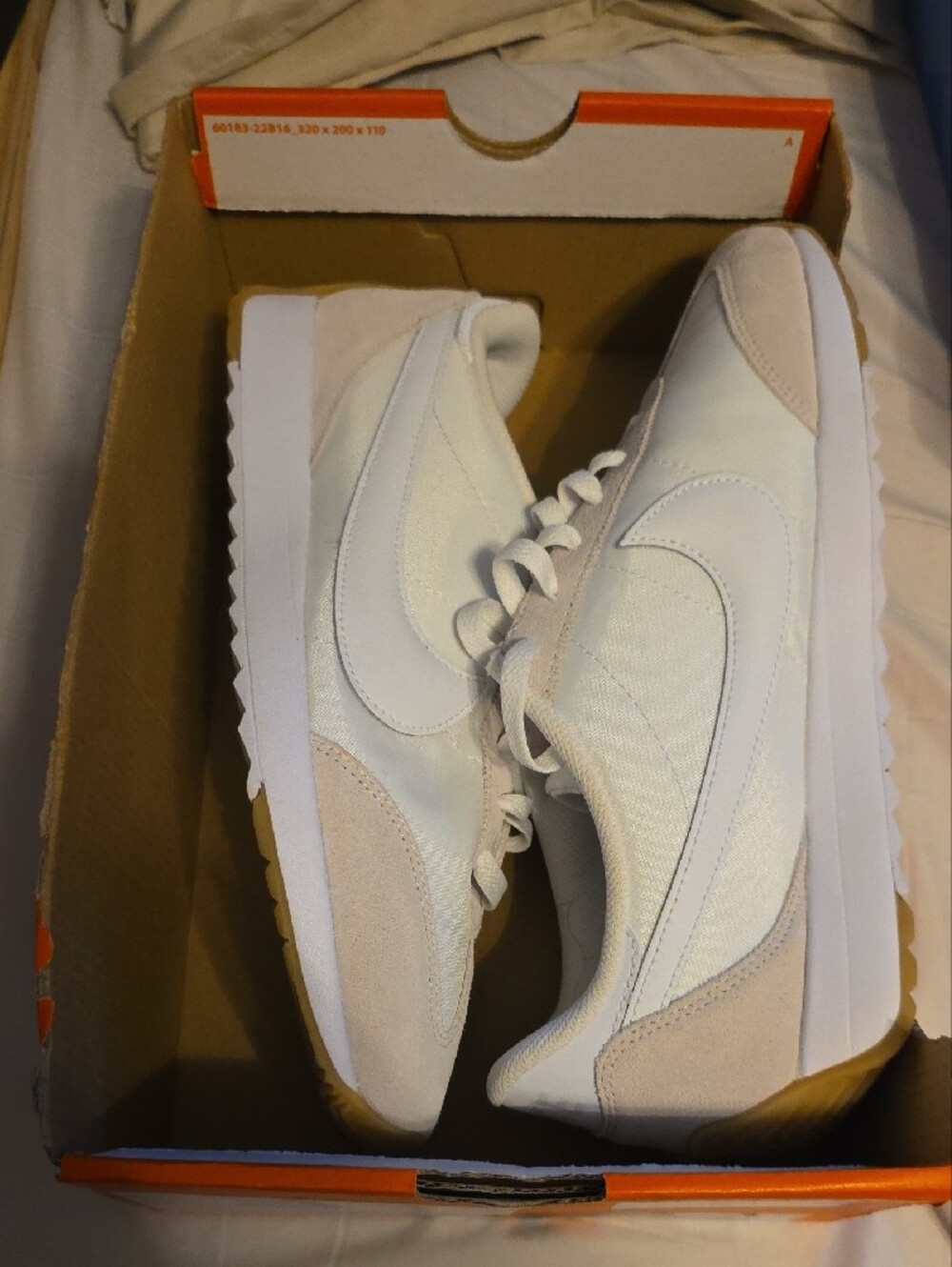 Nike Women’s Pacific-Size 11-White & Beige Sneakers-Box Has No Lid - Picture 6 of 6